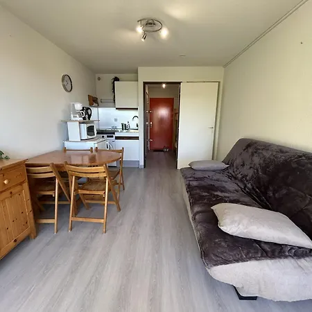 As27185-studio A 200m Avec Parking Et Clim *